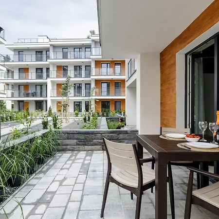 Sunshine Z Krytym Basenem - Baltic Apartments-sannel For Rent 波别罗沃